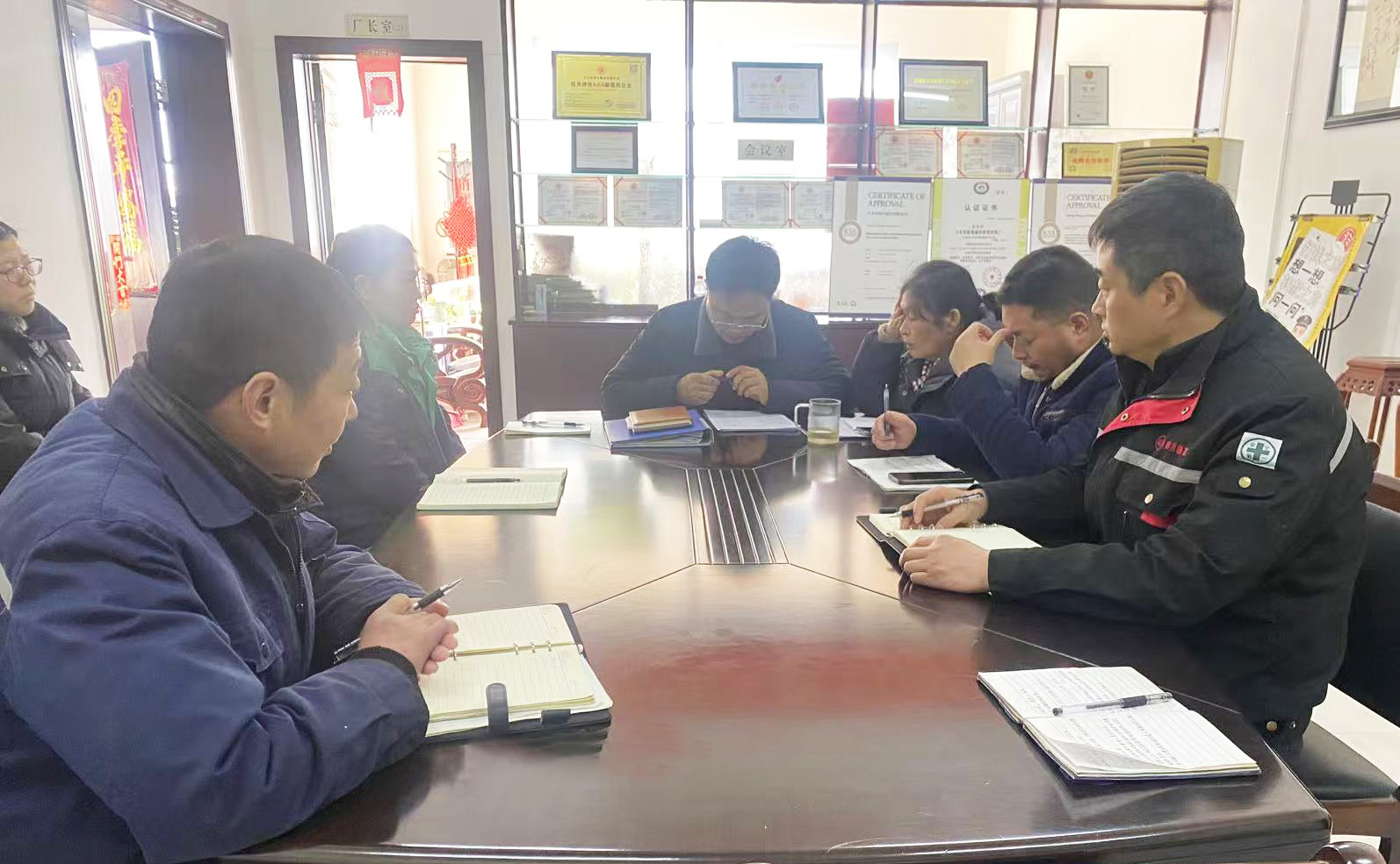 Dafeng Mingyue Bearing Bush Co., Ltd. uspořádal první měsíční schůzku pro 2025
